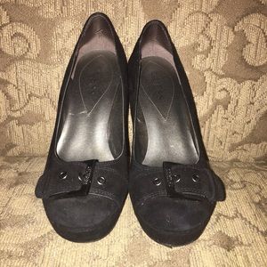 Guess Black Suede Buckle Heels